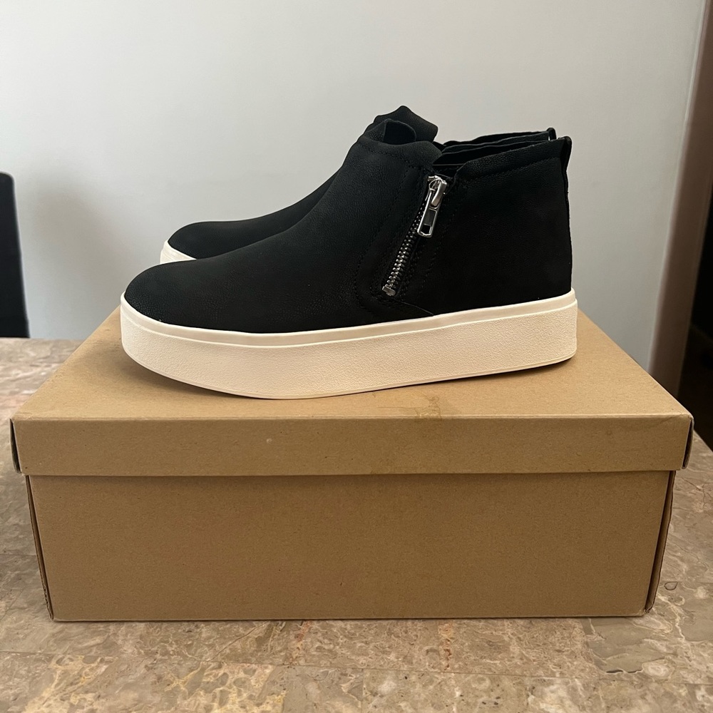 Dr Scholls Abbot platform sneaker size 7